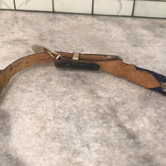 Vintage Western Belt Womens 34 Blue Woven Gold SilverTone Buckle Leather Cowgirl - Picture 6 of 13